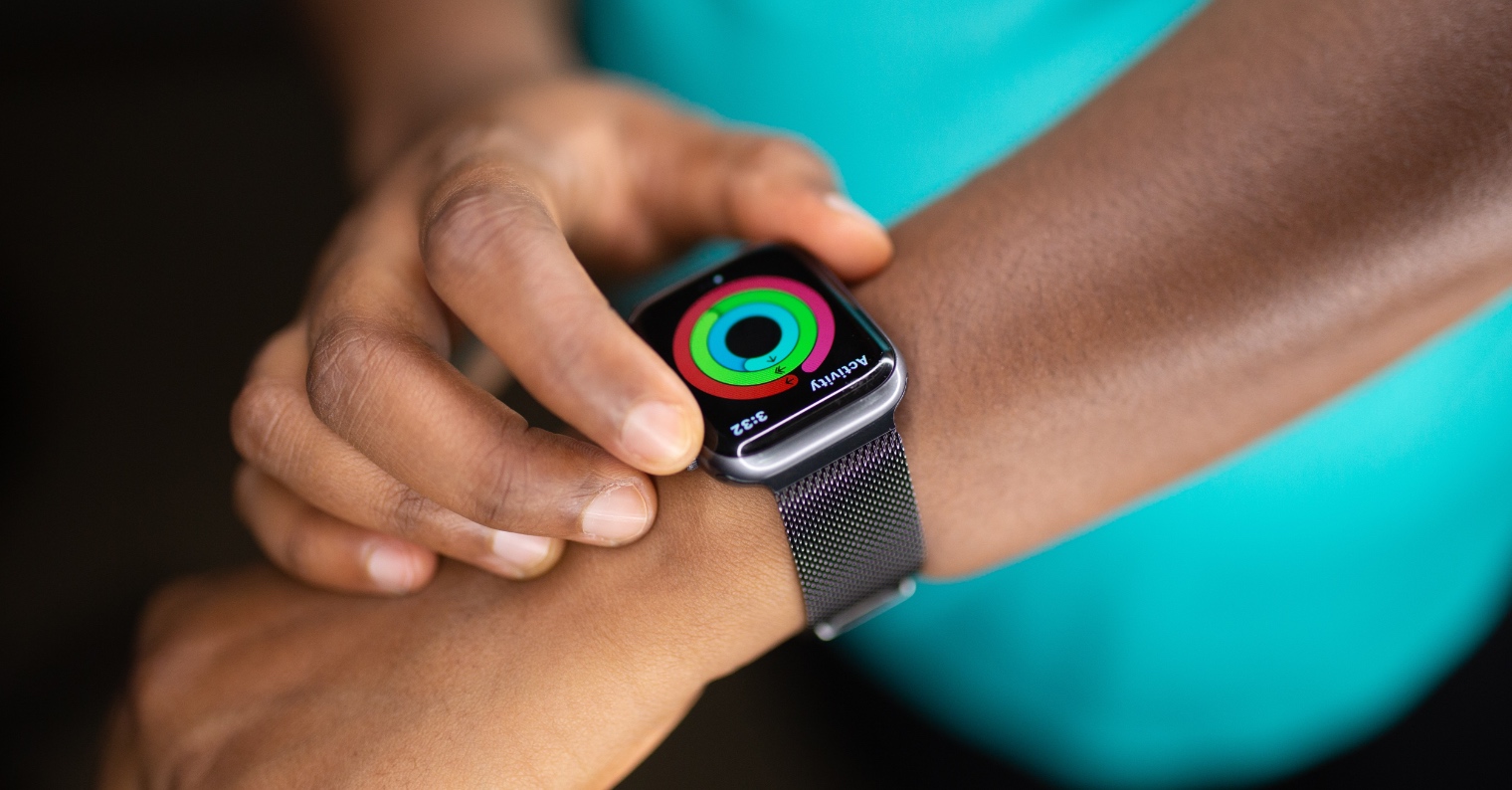 1520_794_Apple-مشاهدة النشاط 1520 794 Apple Watch نشاط