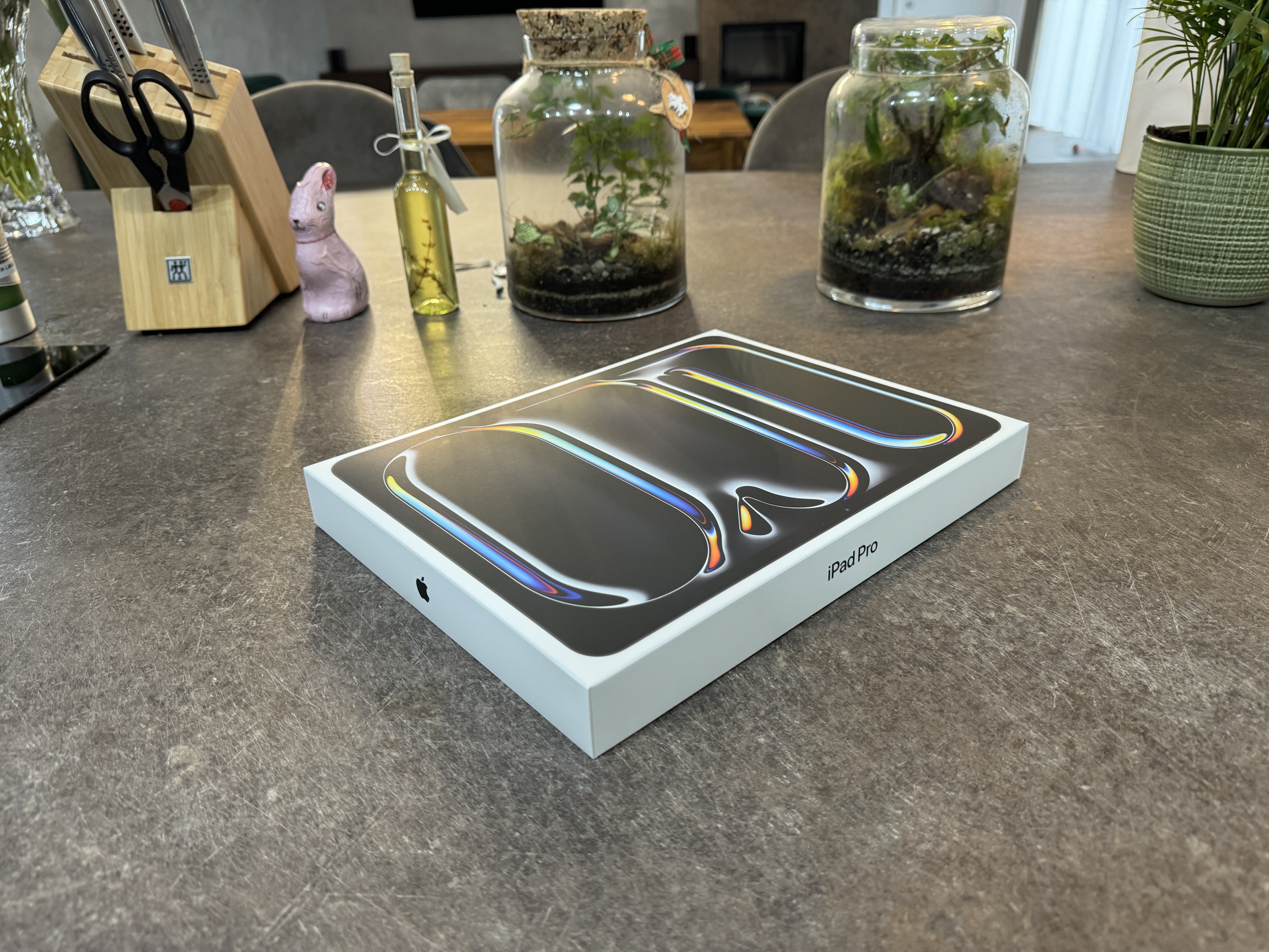 ipad pro مربع M4 ipad pro مربع M4