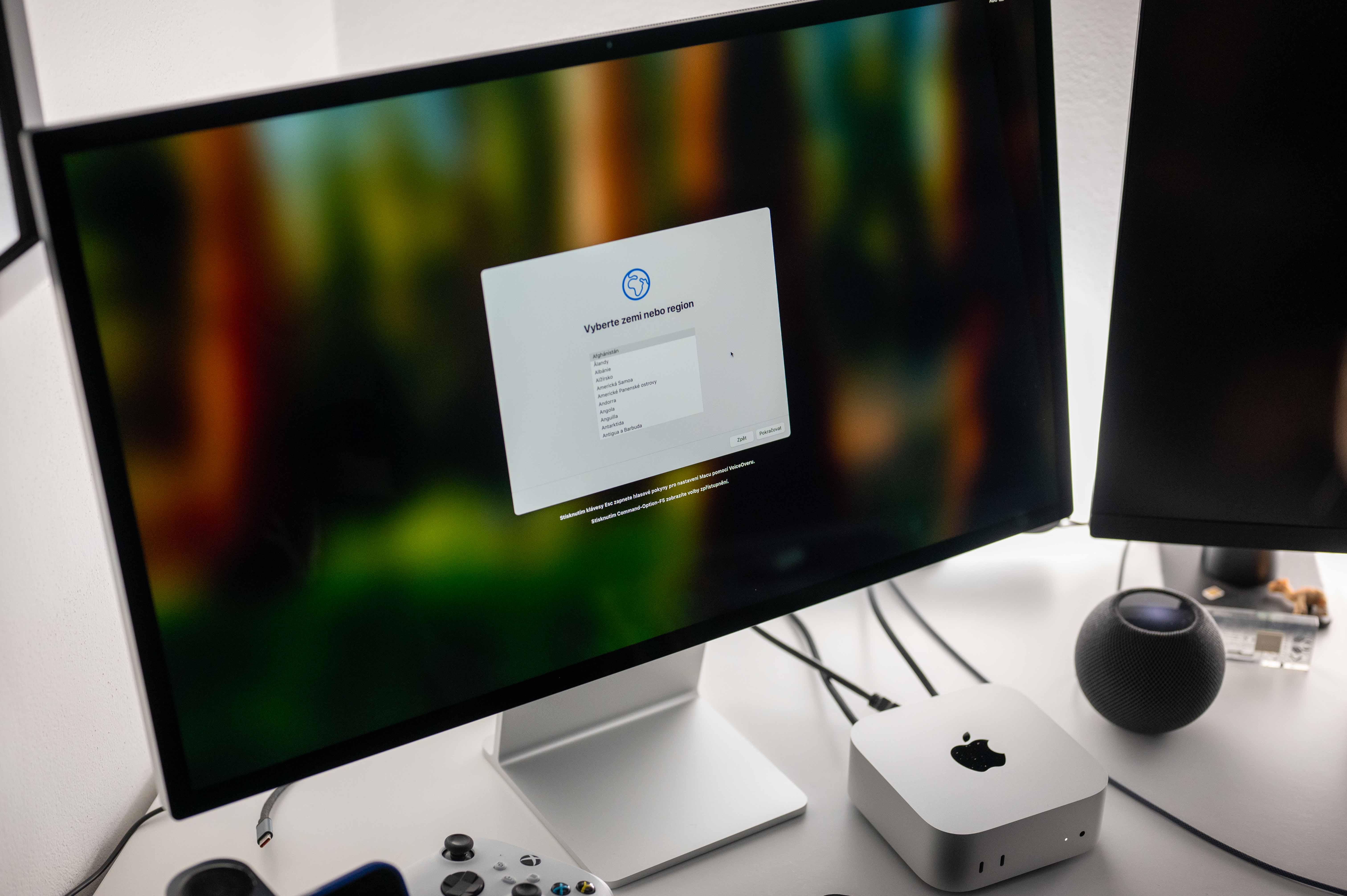 Mac Mini م4 أ Studio Display LsA 48 Mac Mini م4 أ Studio Display LsA 48
