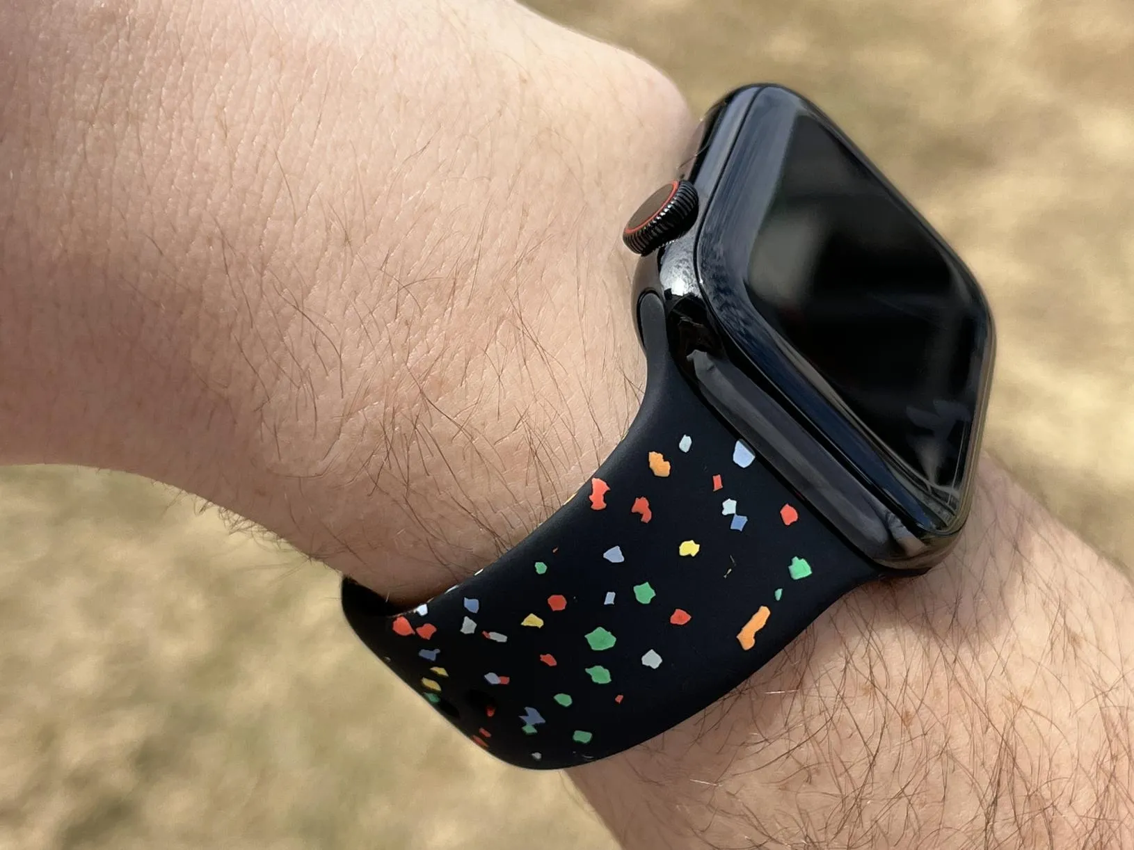 apple-watch-celebration-band0004.jpg apple watch فرقة احتفالية0004.jpg